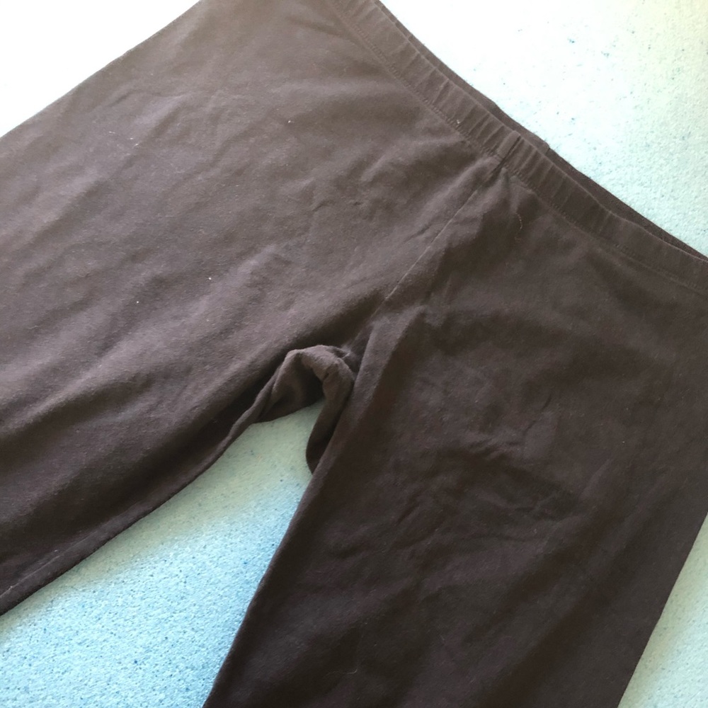 Black leggings